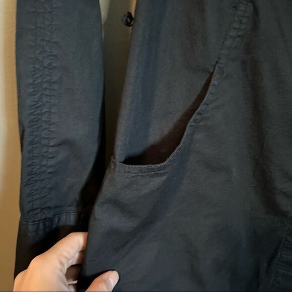 Guess black snap button long sleeve top - Picture 10 of 13